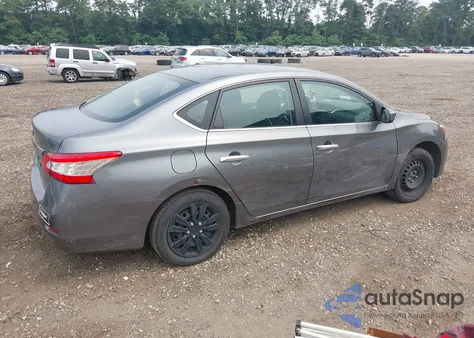2015 Nissan Sentra S z USA, uszkodzony, nr VIN 3N1AB7AP5FY217578